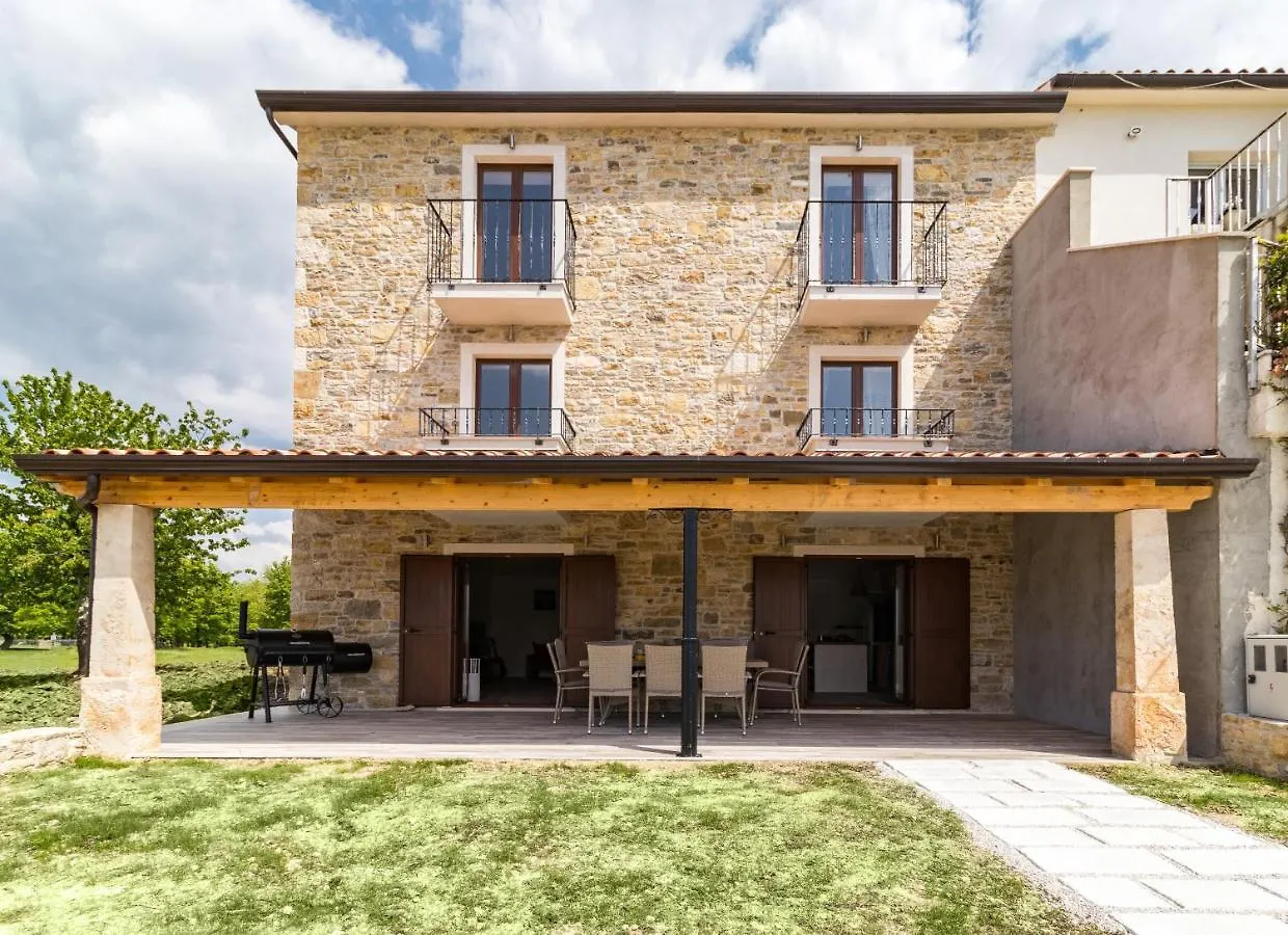 Villa Luka Brtonigla